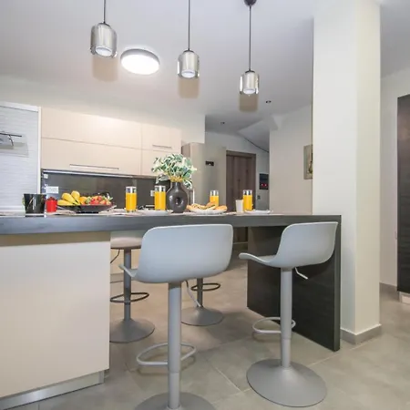 Διαμέρισμα Hypatia By 