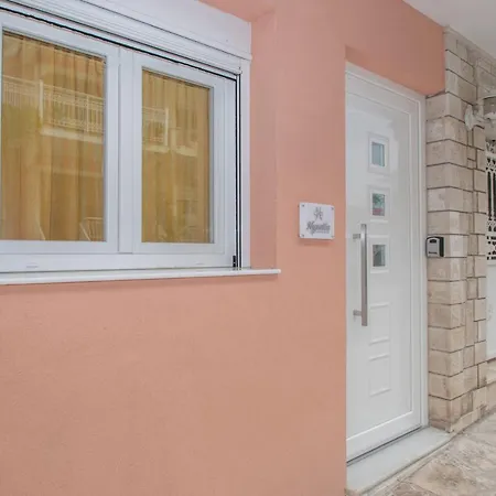 Apartment Hypatia Zakynthos Town